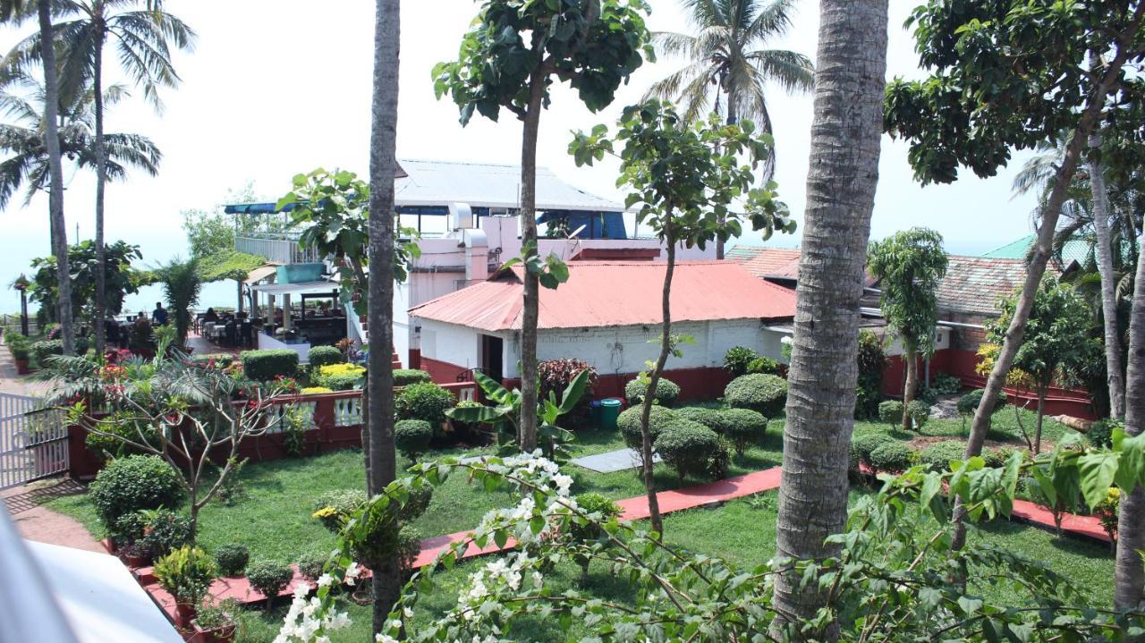 Hill View Beach Resort Varkala Buitenkant foto