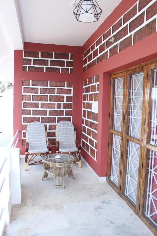Hill View Beach Resort Varkala Buitenkant foto