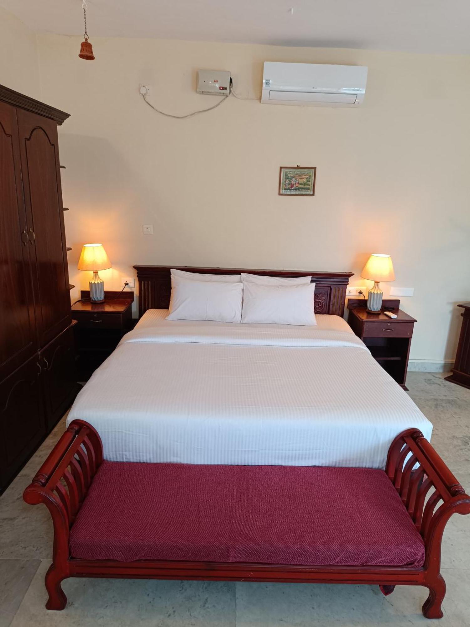 Hill View Beach Resort Varkala Buitenkant foto