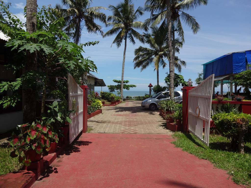 Hill View Beach Resort Varkala Buitenkant foto